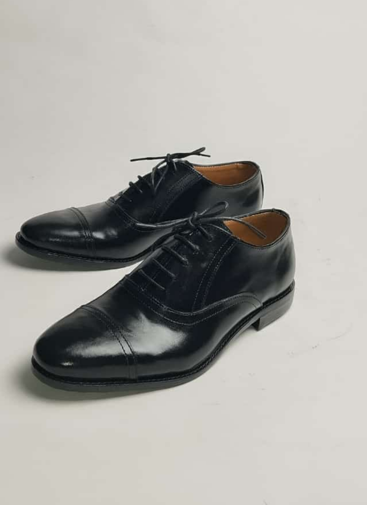 Double Stitched Cap Toe Oxford Shoe
